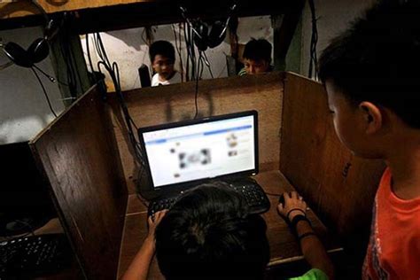 pinay solo webcam|Webcam slavery: tech turns Filipino families into cybersex child ...